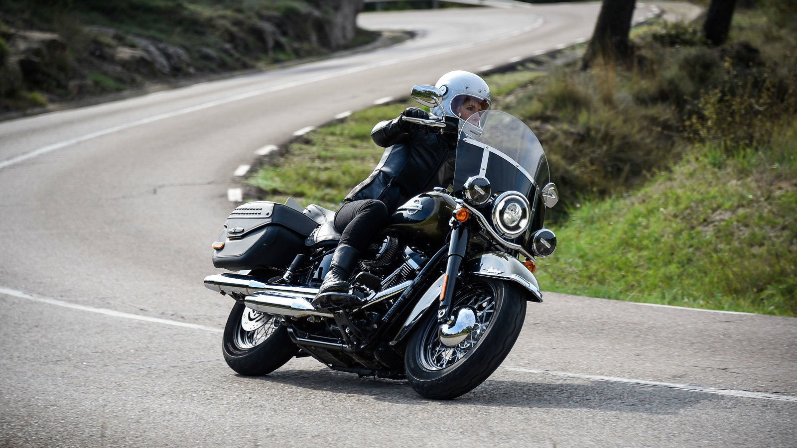 Harley-Davidson Heritage Classic 114 video review